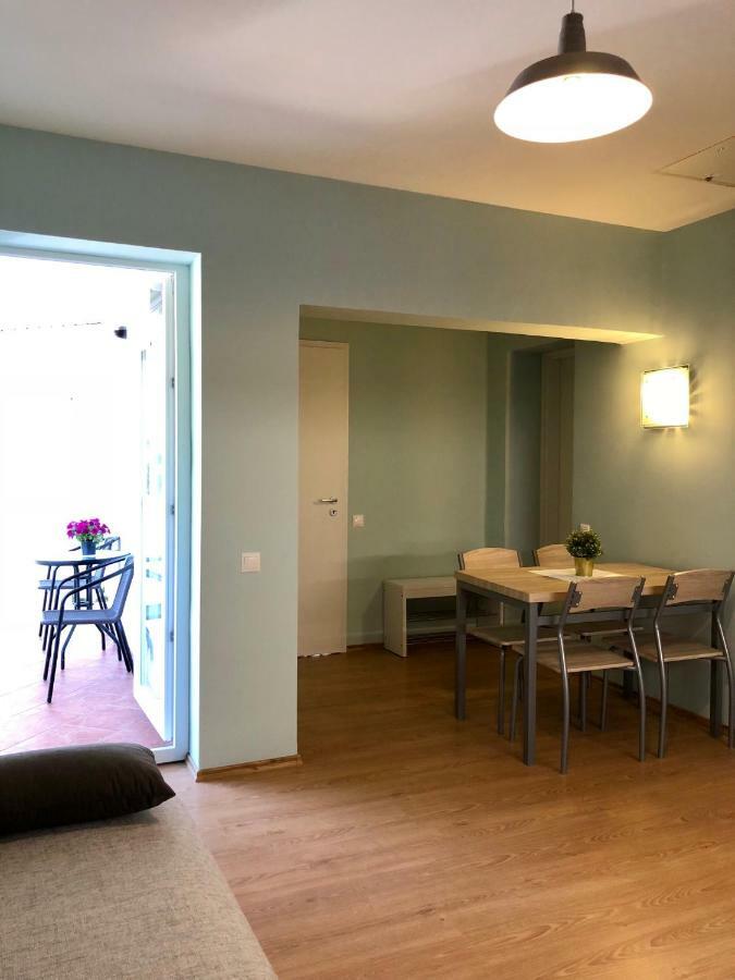 شقة White Crow House Hévíz المظهر الخارجي الصورة